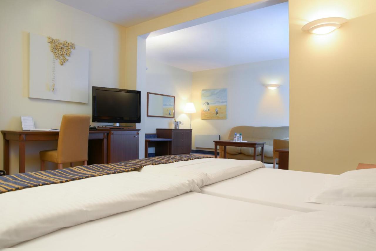 De Watermolen Hotel Kasterlee Ngoại thất bức ảnh